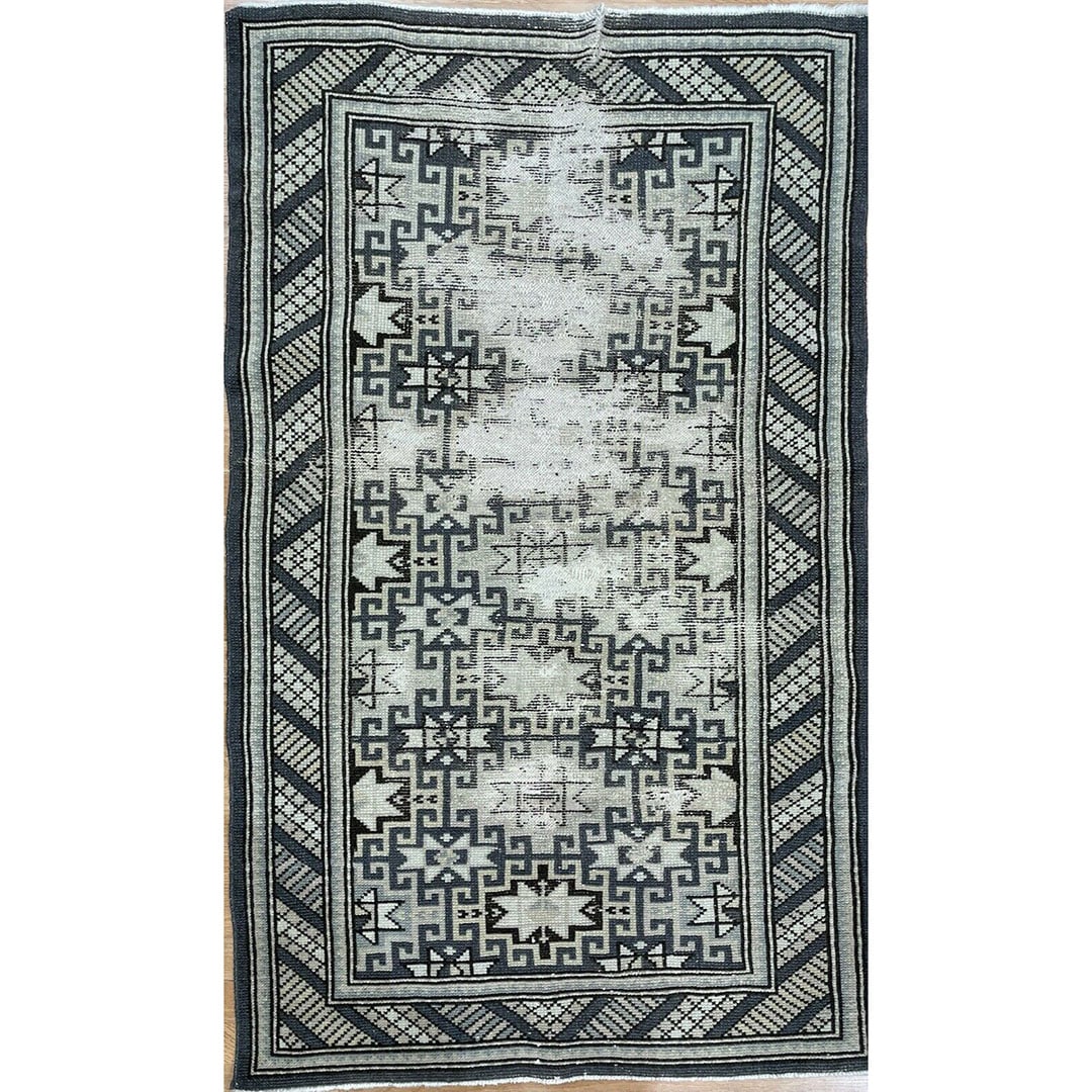Opulent Oushak - 1920s Vintage Turkish Rug - Tribal Distressed Carpet - 3'5'' x 5' ft.