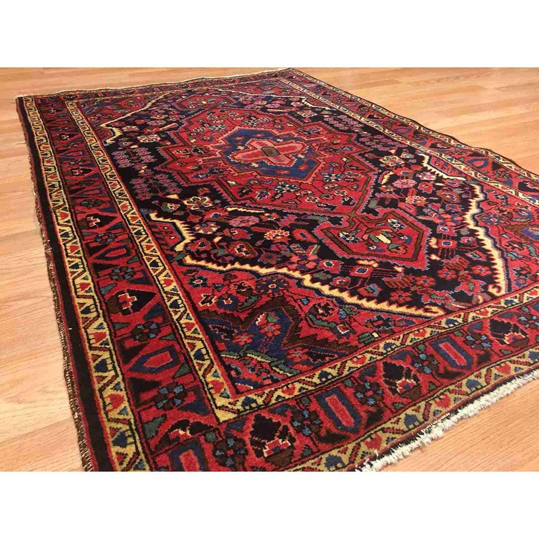 Jovial Jozan - 1920s Antique Sarouk Rug - Tribal Carpet - 3'6" x 5'1" ft