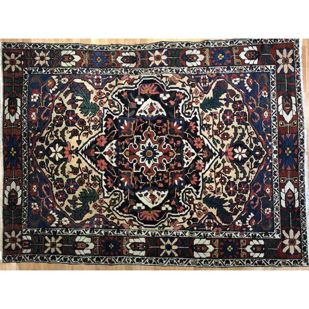 Special Shalamzar - 1920s Antique Bakhtiari Rug - Tribal Carpet - 4'9" x 6'7" ft