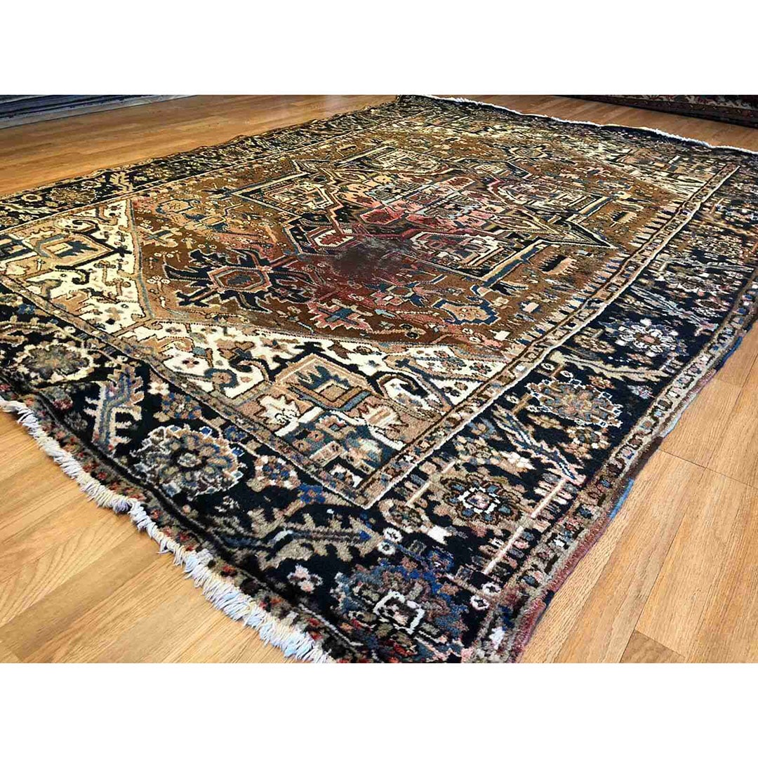 Handsome Heriz - 1940s Antique Persian Rug - Tribal Gorovan Carpet - 7'2" x 10 'ft