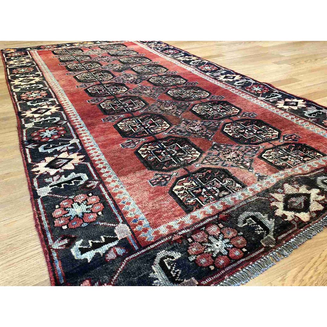 Masterful Mosel – 1920s Antique Oriental Rug – Tekke Carpet – 3’9″ x 7′ ft 1