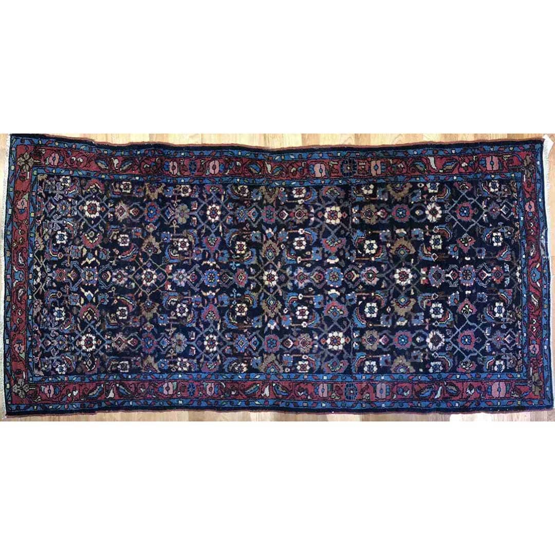 Handsome Hamadan - 1930s Antique Persian Rug - Tribal Carpet - 3'4 "x 6'10" ft