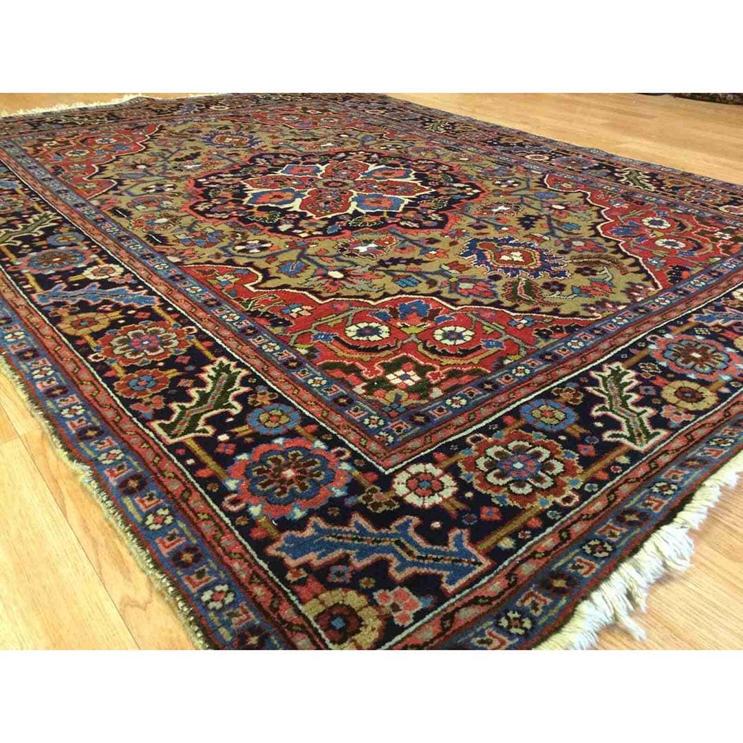 Handsome Heriz - 1920s Antique Persian Rug - Tribal Carpet - 4'9" x 6'3" ft