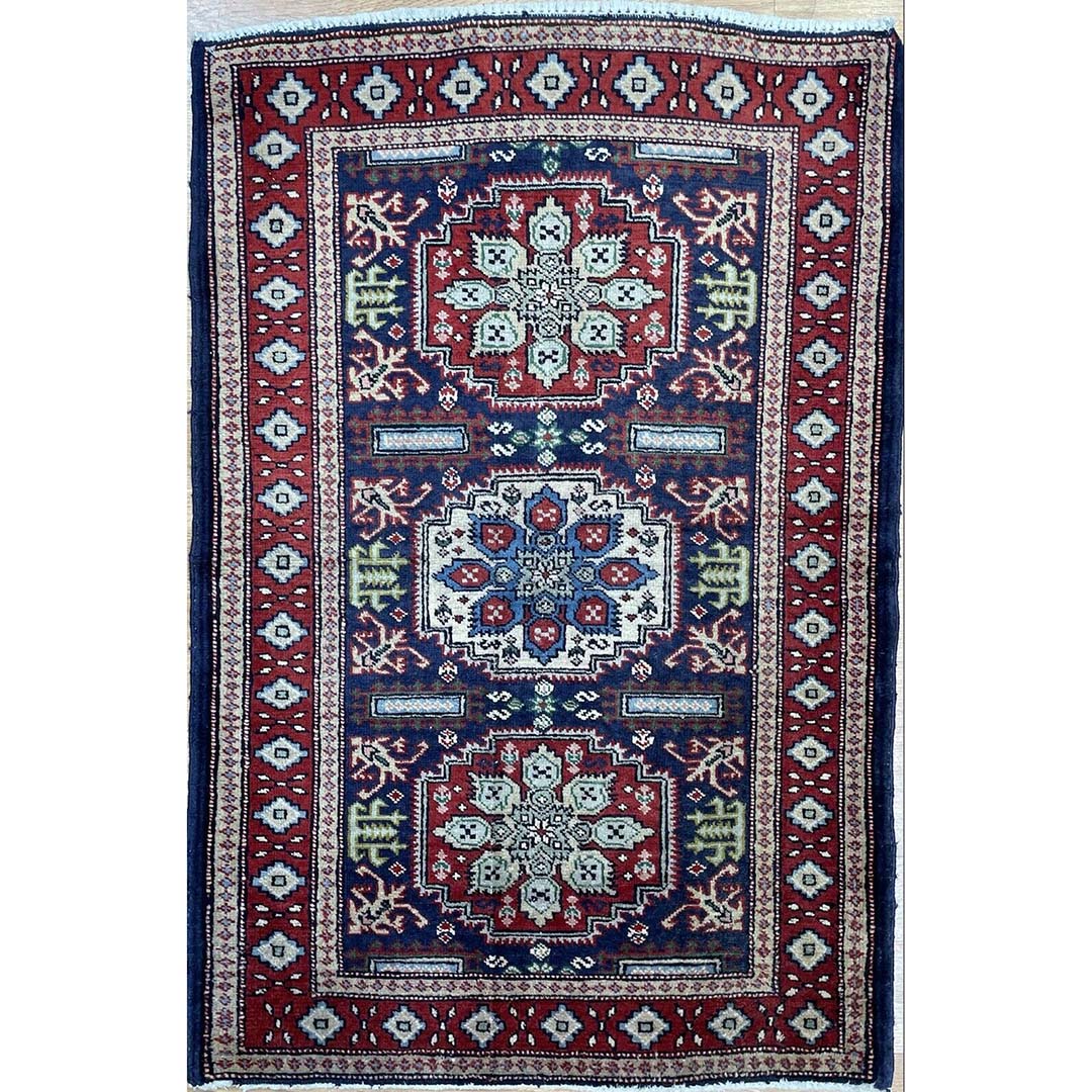 Oriental Carpet - 2'4" x 3'7" ft.