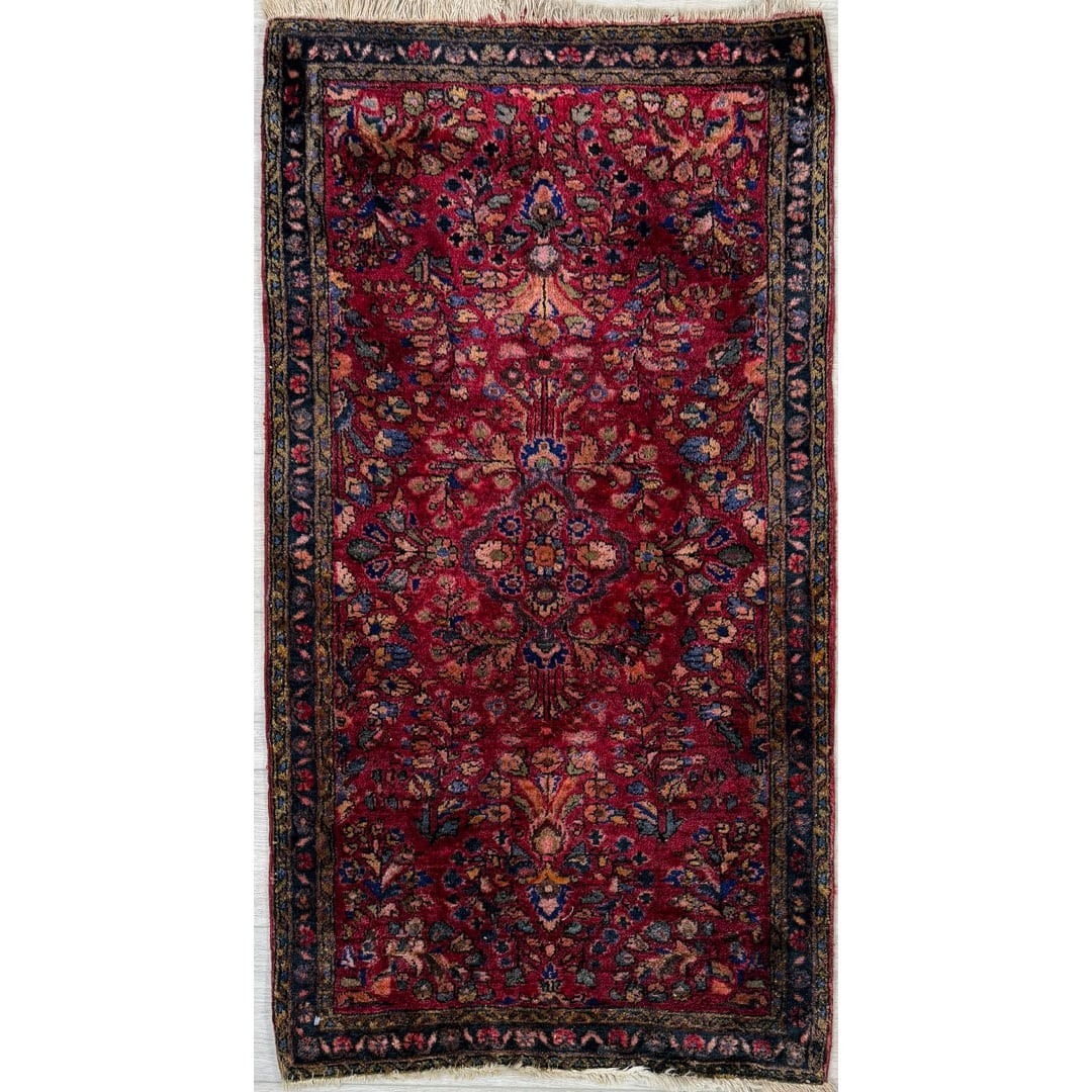 Splendid Sarouk antique accent rug, full front view
